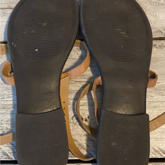 Steve Madden sandals - Picture 2 of 2